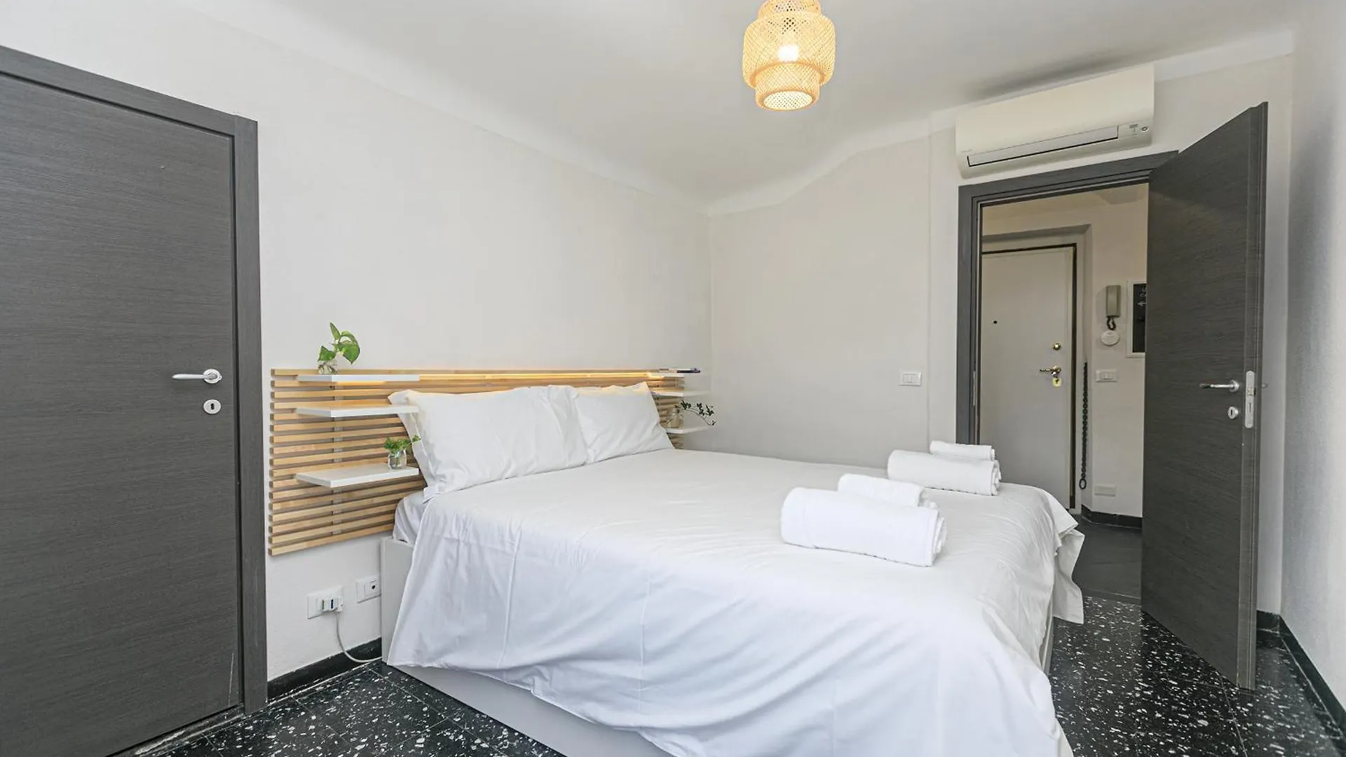 Iflat Un Nido Sui Tetti Apartment Genoa